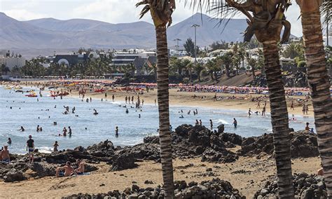 gay lanzarote|Lanzarote a year round sunny island close to West African coast